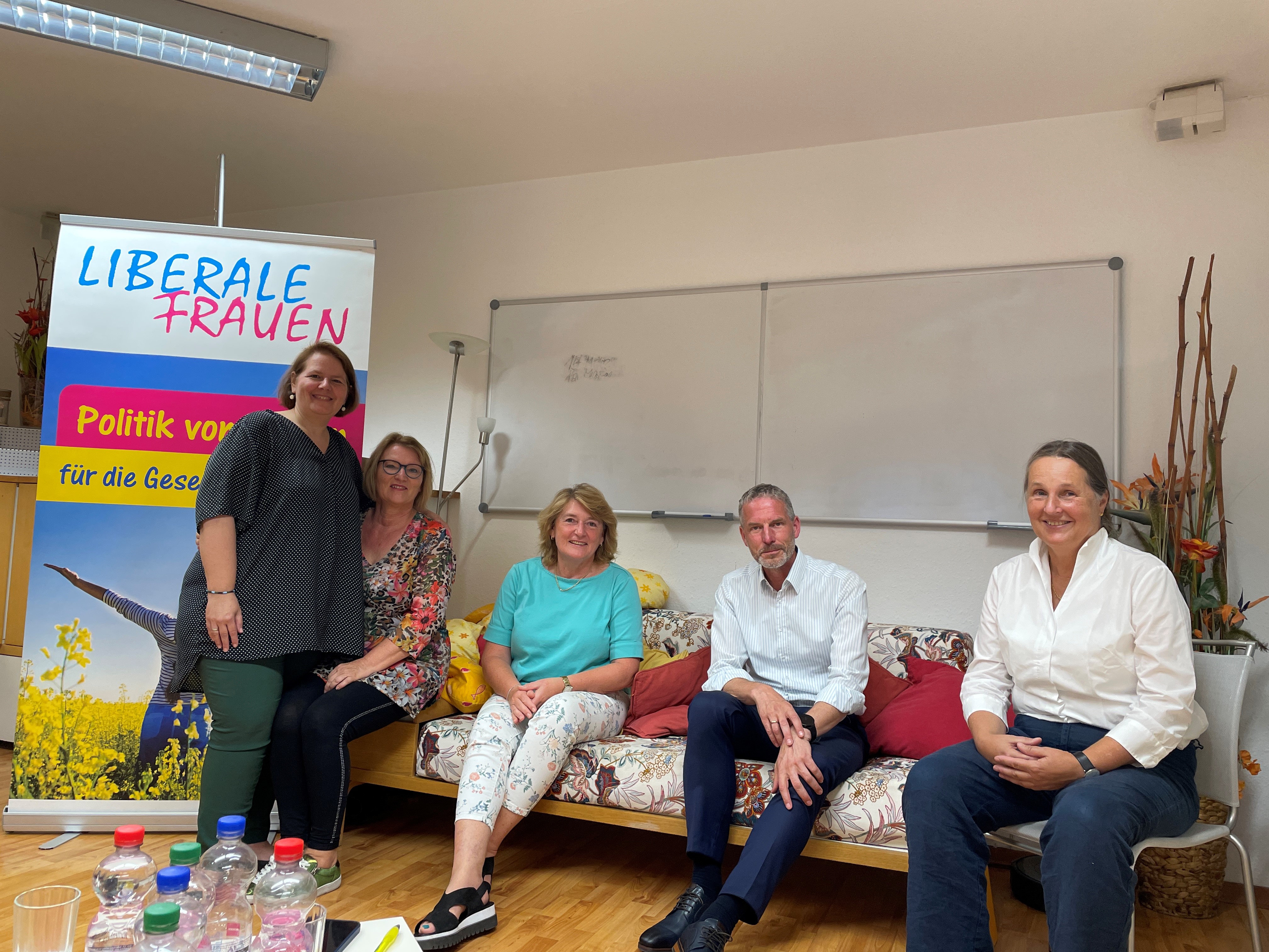Sofa Talk der Liberalen Frauen in Wiesloch.
